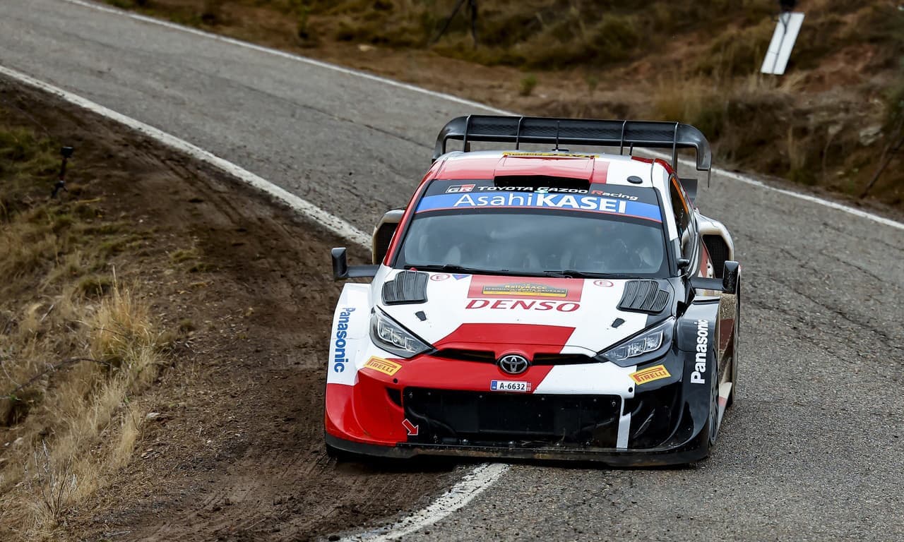 wrc_2022_r12_d1_03.jpg