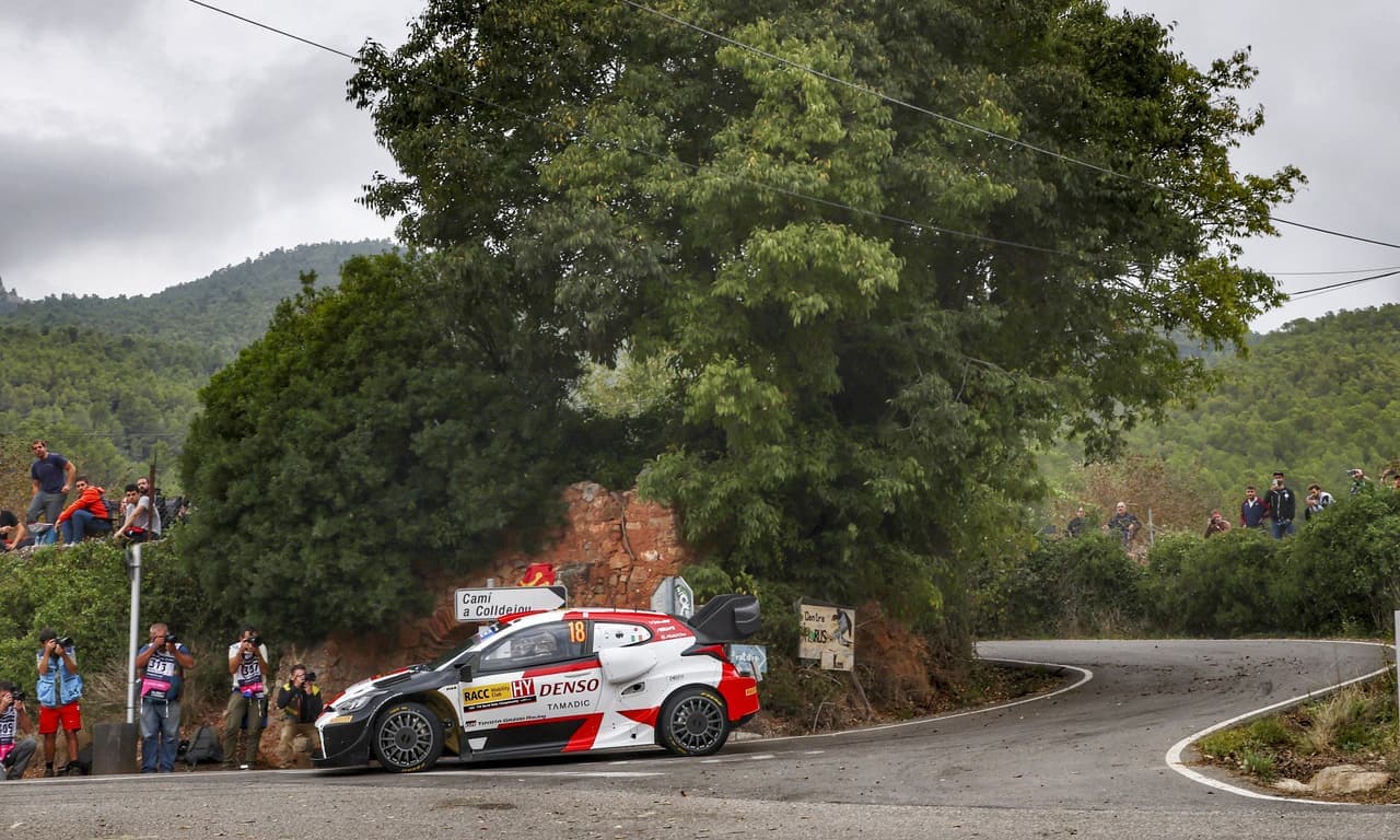 wrc_2022_r12_d3_06.jpg