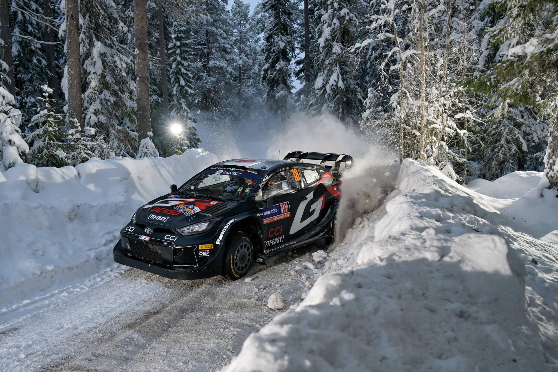 wrc_r2_shakedown_011.jpg