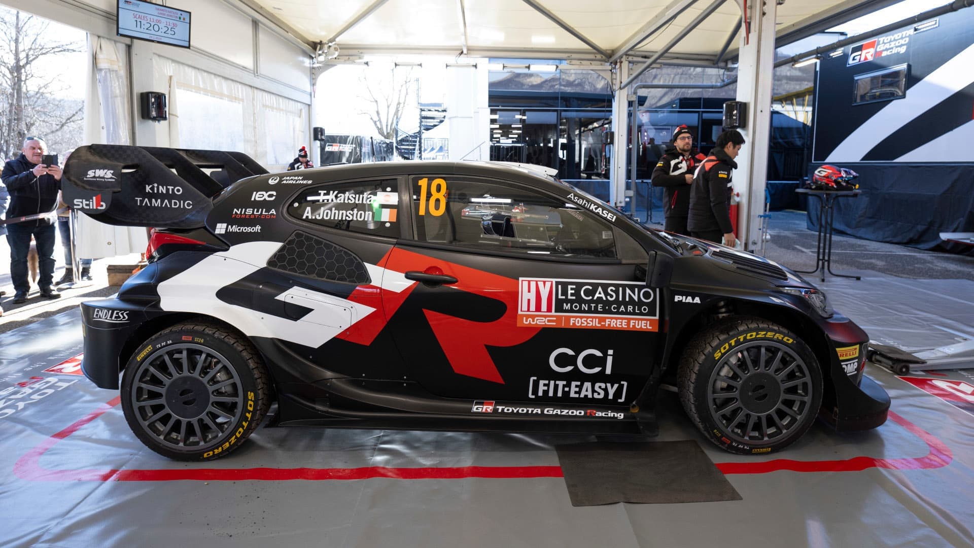 car18_01mc24mj06.jpg