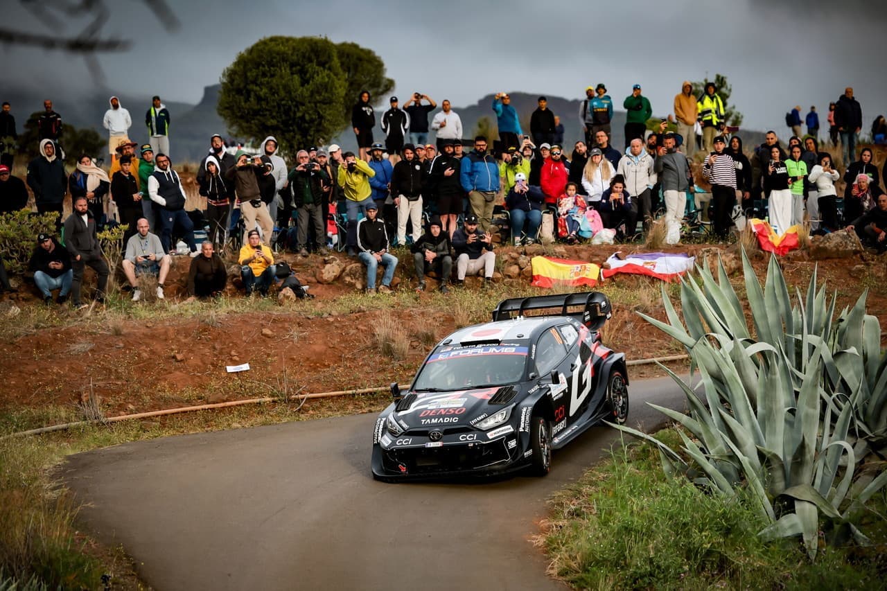 wrc_r4_d1_001.jpg
