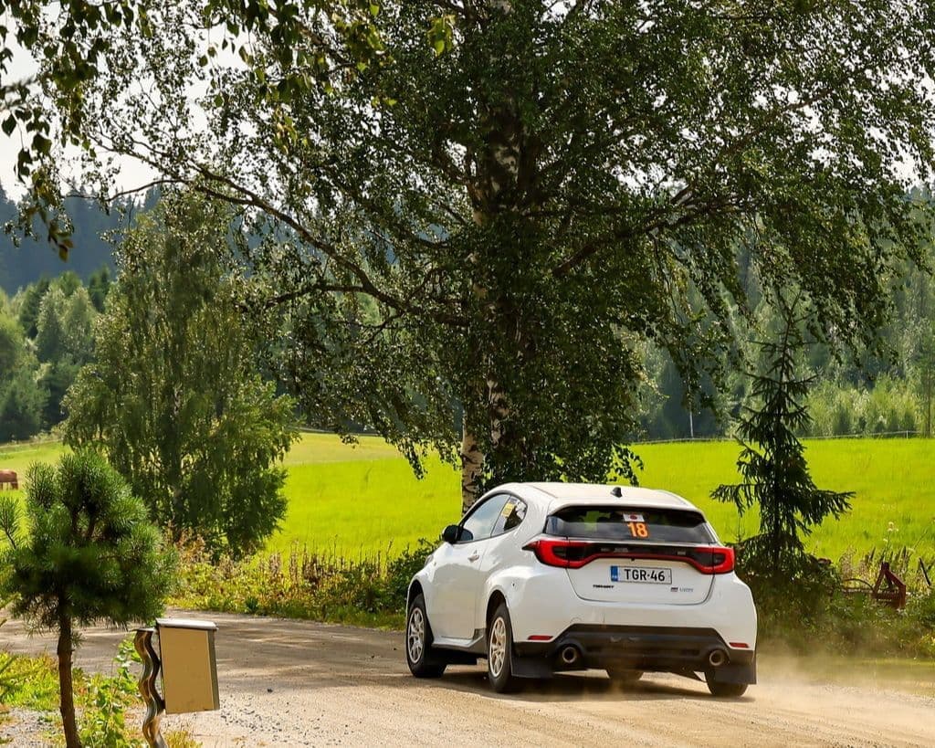 wrc_r9_br_002.jpg